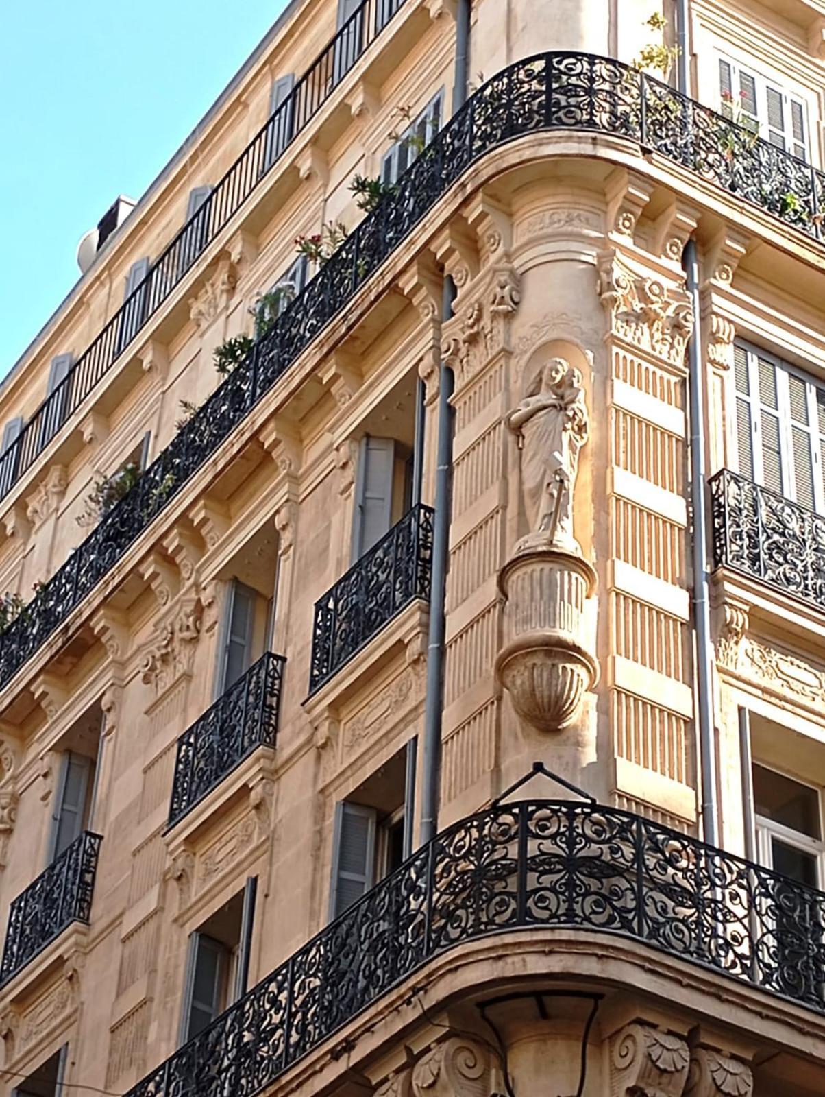 Chez L'Habitant, Propose Grande Chambre Vieux Port Marseilles Buitenkant foto